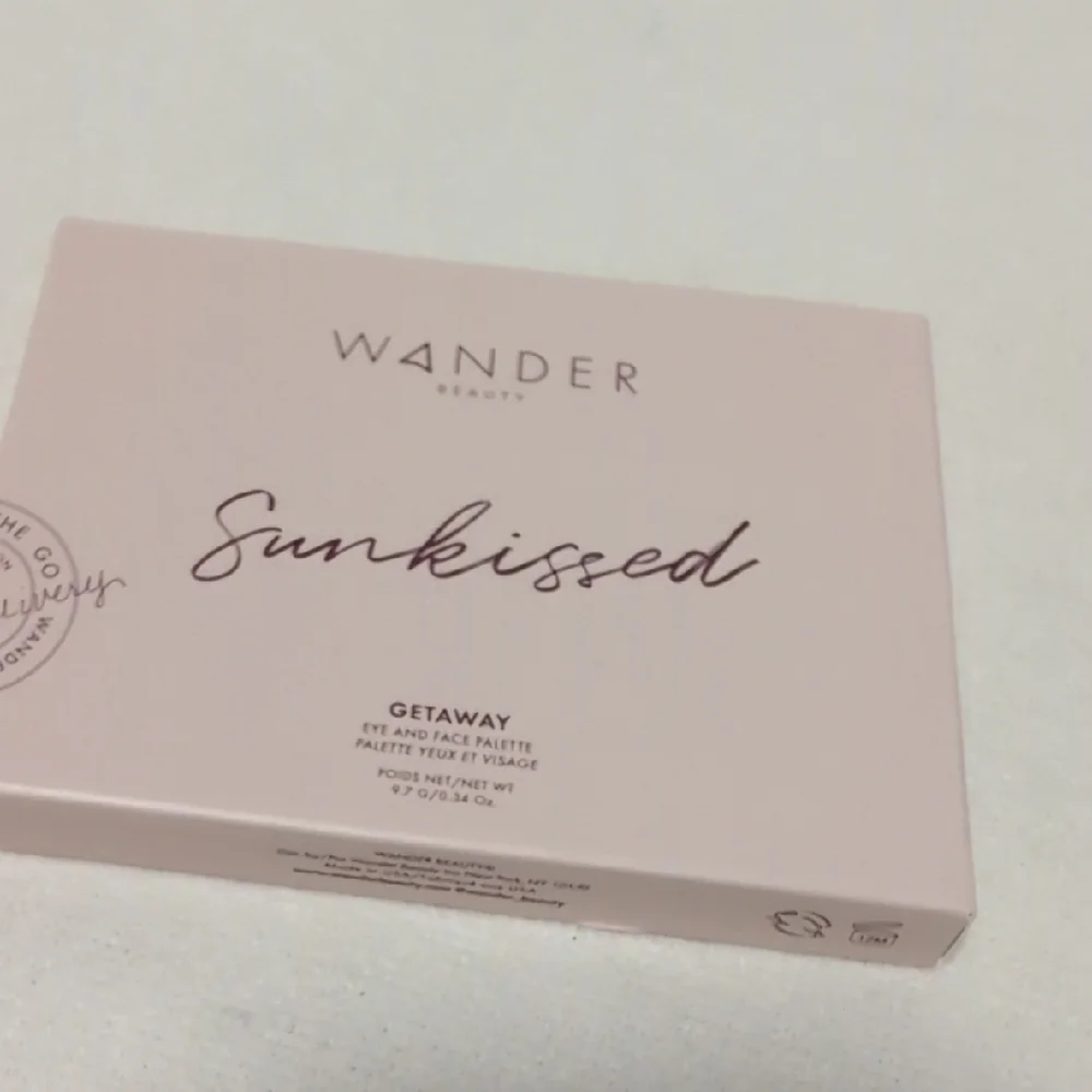 Wander Beauty Sunkissed Eye & Face Palette in Getaway